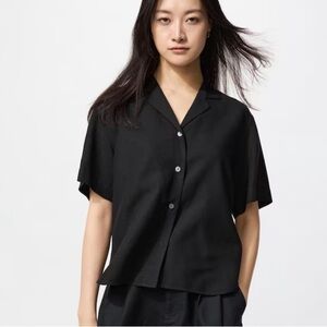 Uniqlo linen blend Black Button-Up small Shirt